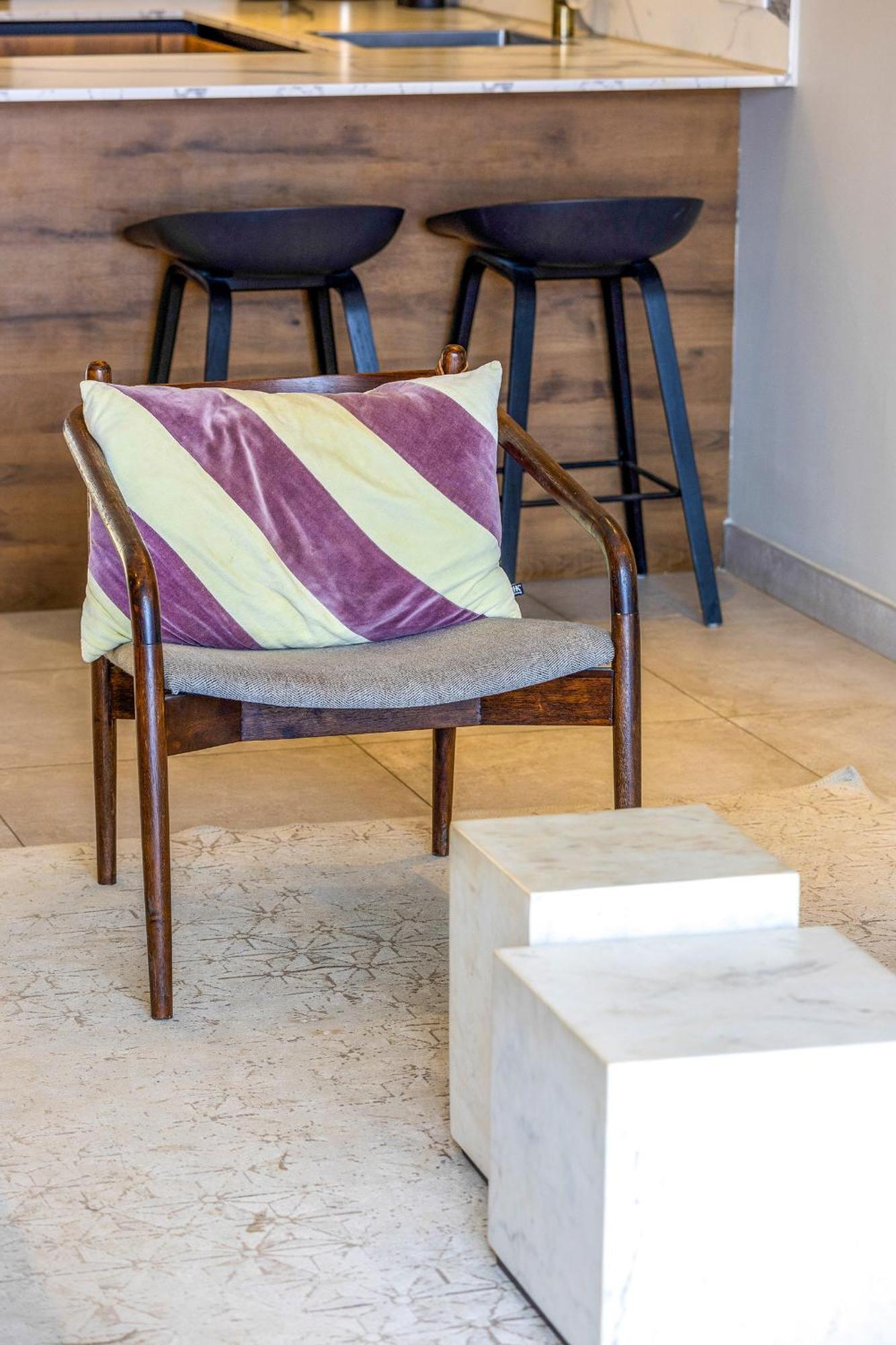 Senses Boutique Hotel & Apartments Kralendijk  Bagian luar foto